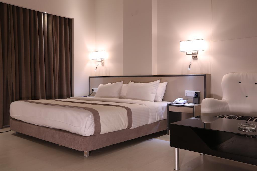 Amaya Bareilly Exterior photo